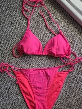 O'Neill Coral SaltwaterTriangle String Bikini Set